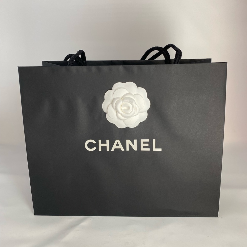 CHANEL Authentic Gift Paper Bag - *EMPTY* - Size 11 3/4 x 9 1/2 x 4 3/4